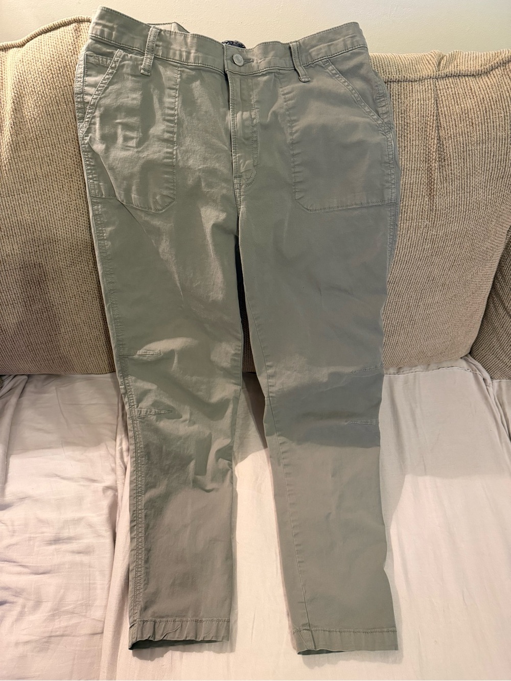 Lucky Brand Womens skinny Pants in Olive